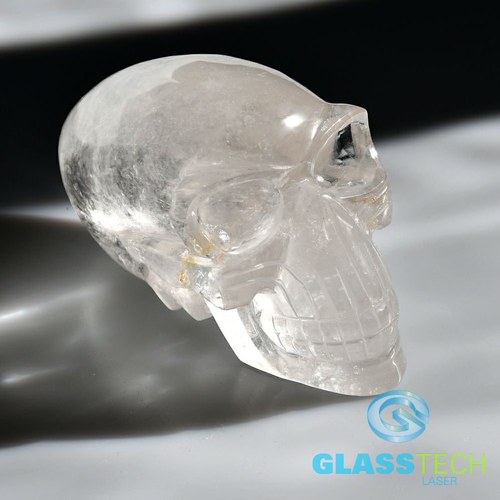 Lebka z přírodního křišťálu č. 3