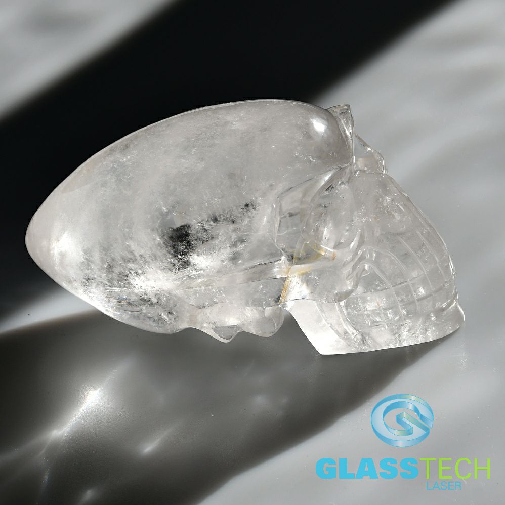 Lebka z přírodního křišťálu č. 3